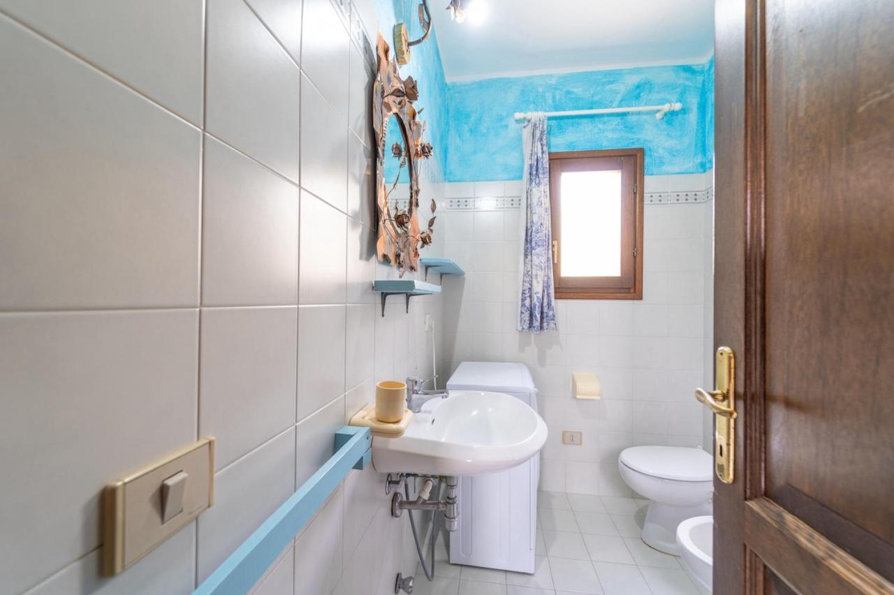 Iss Travel, Villa Fiorita - 800 M From La Cinta Beach 圣特奥多罗 外观 照片